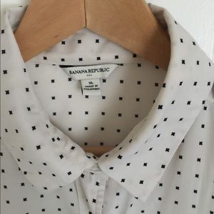 *SOLD* Banana Republic Top